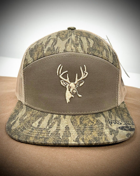 Mossy Oak New Bottomland & Sage Buck Logo