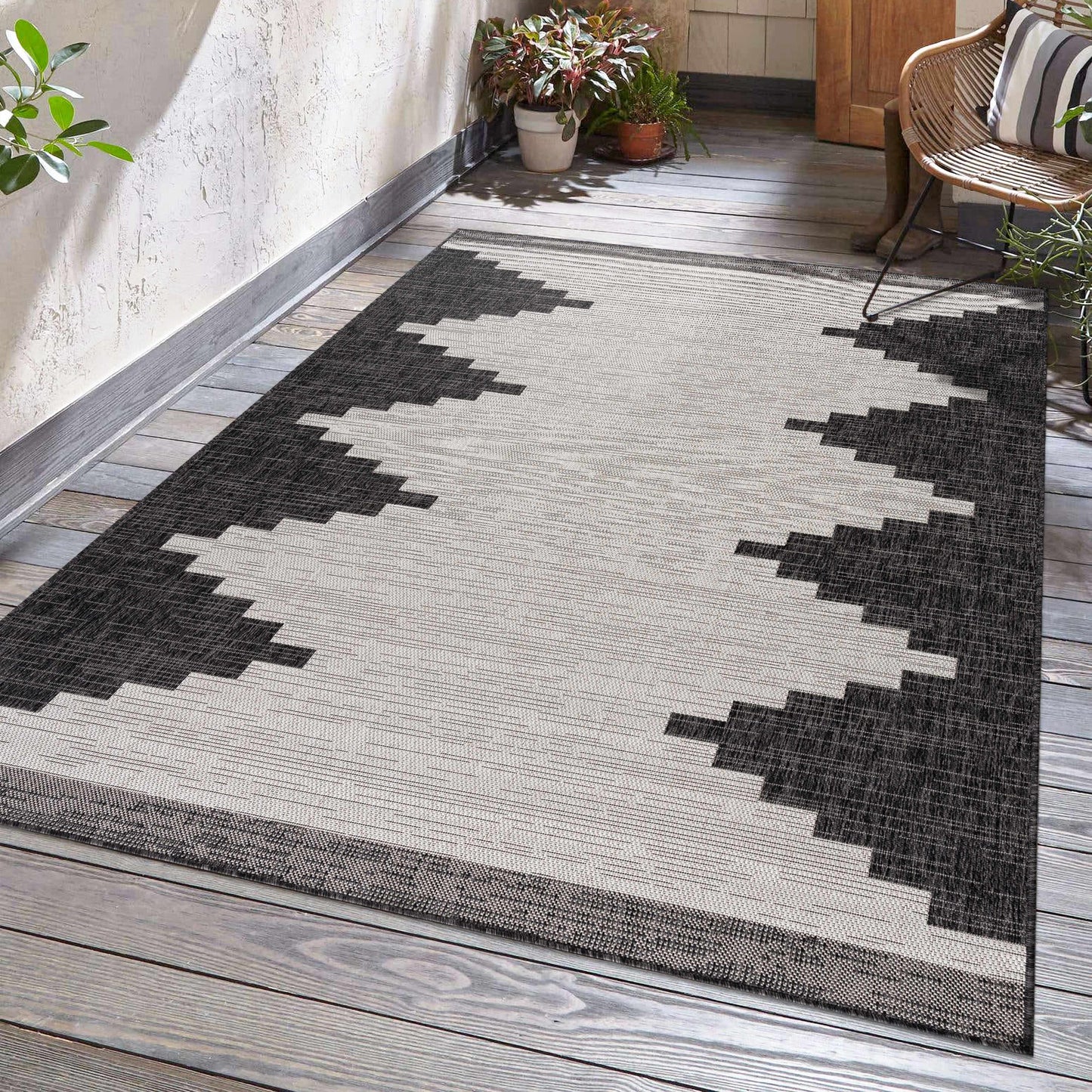 Djugun Outdoor Rug