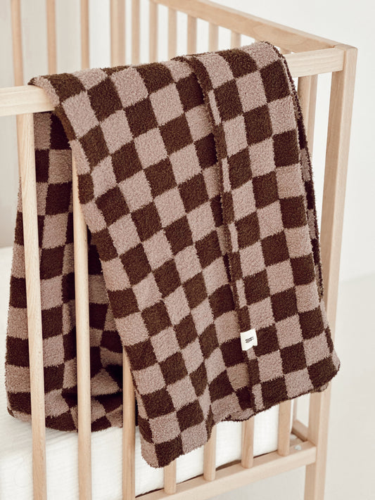 Checkerboard | Ultra Lightweight Plush Throw