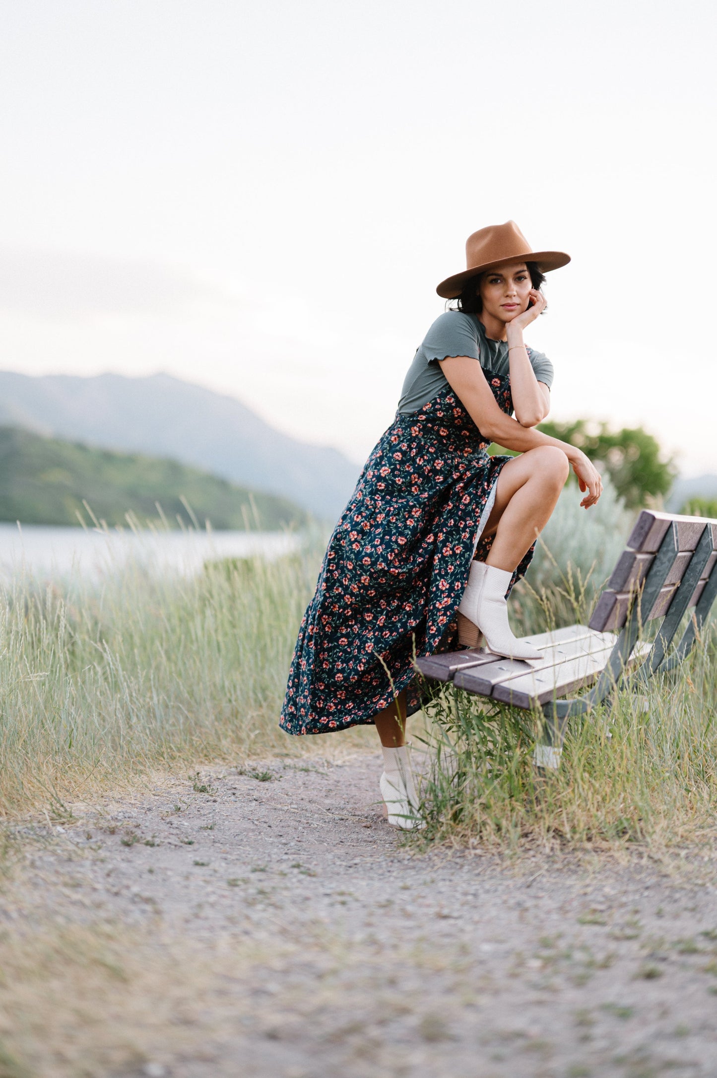 Shay Overall Dress in Floral Navy