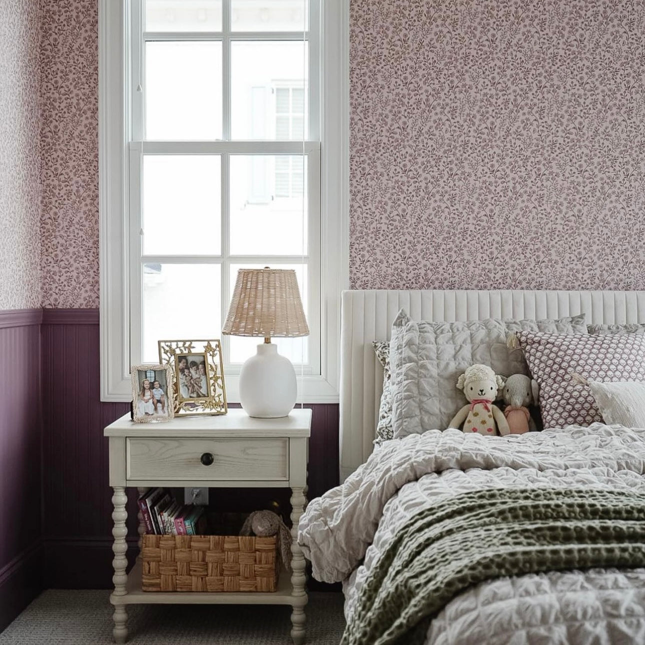 Penelope Wallpaper by Bloomery Decor