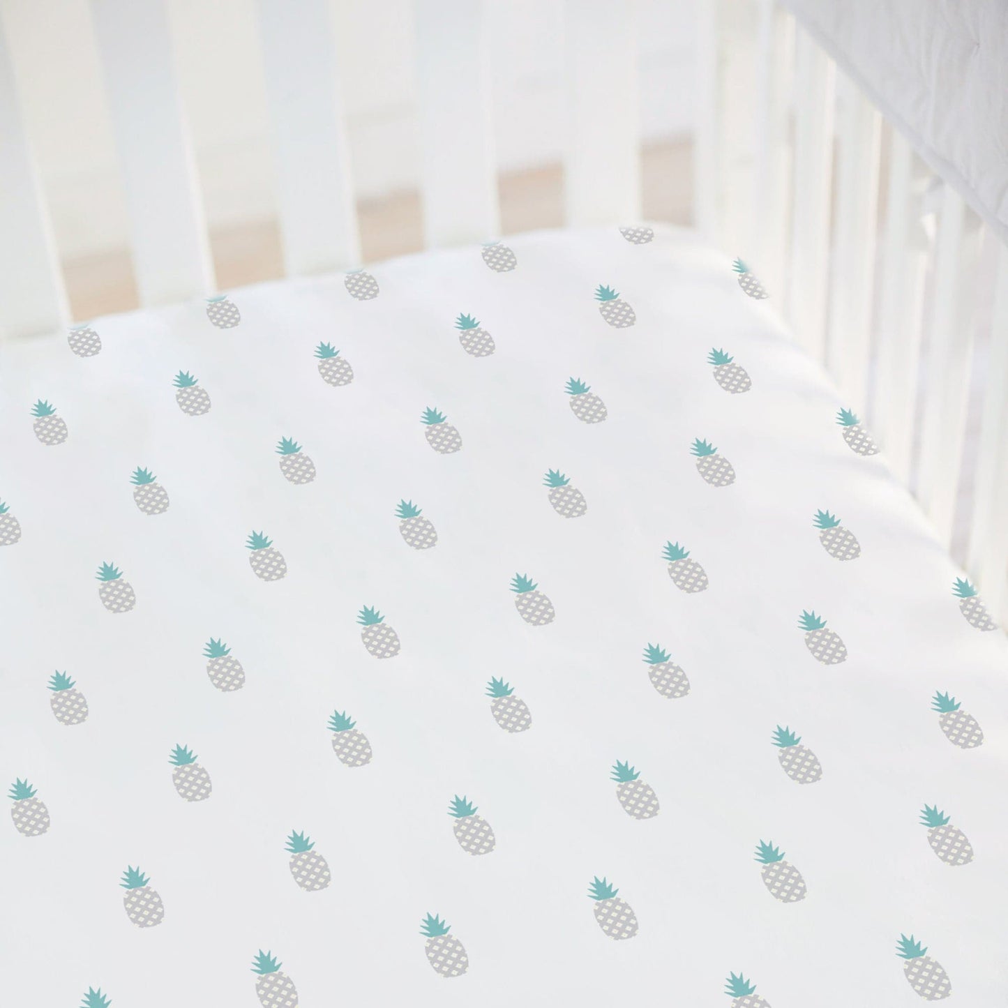 Pineapples Organic Cotton Fitted Crib Sheet