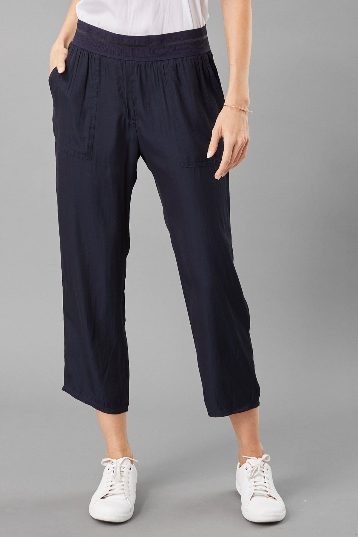 D-Satin Cropped Jogger