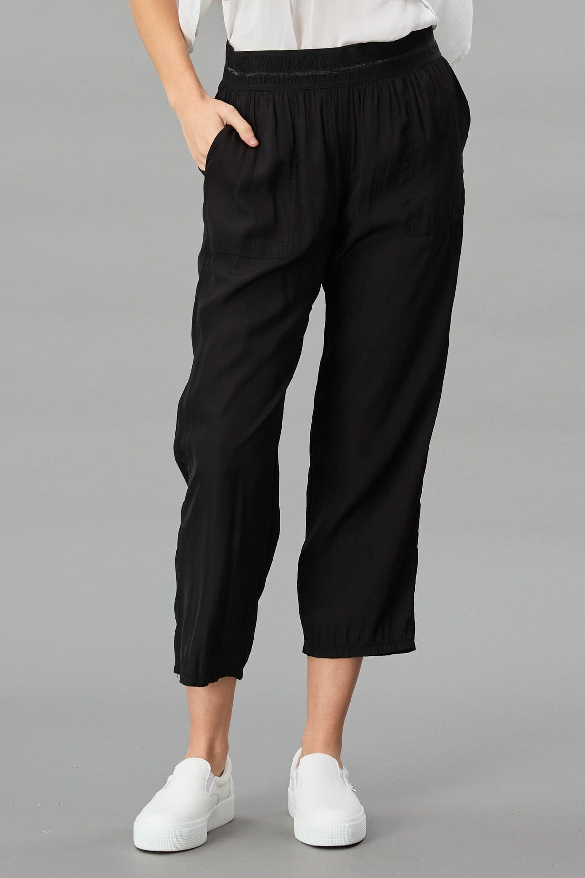 D-Satin Cropped Jogger