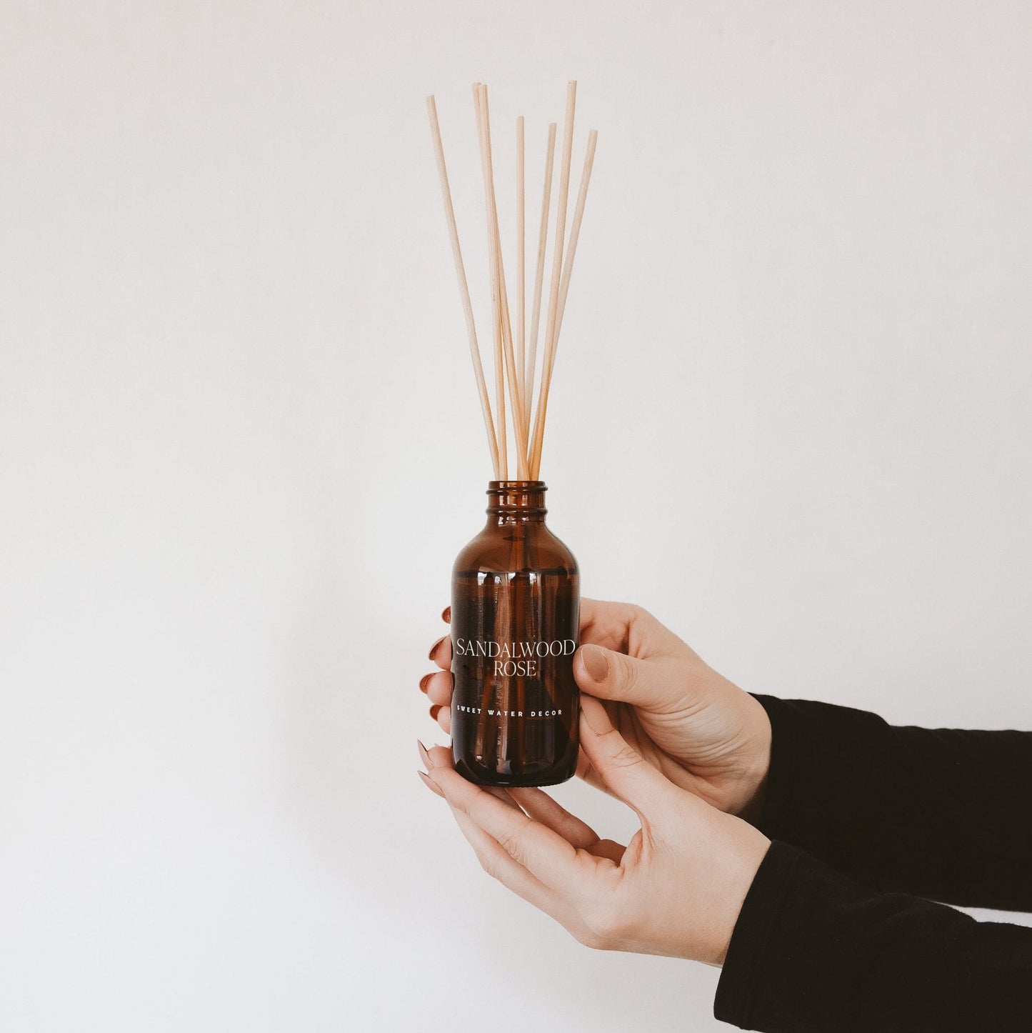 Sandalwood Rose Amber Reed Diffuser