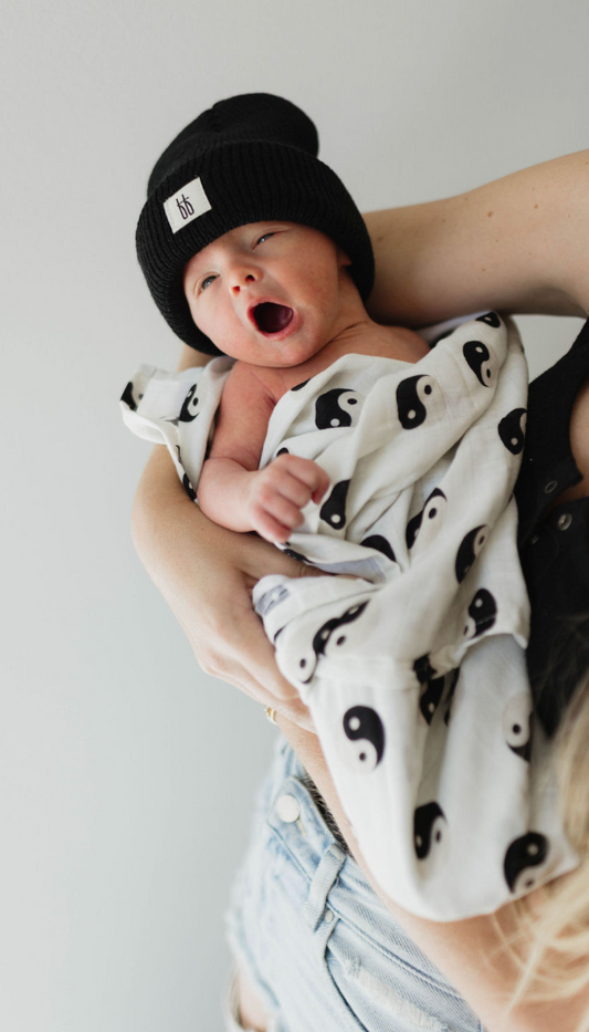 Black & White Yin Yang | Muslin Swaddle