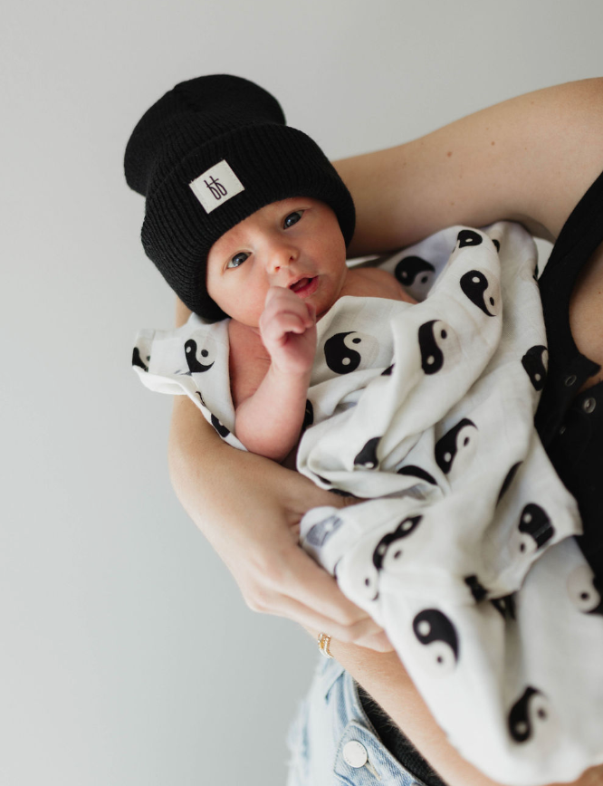 Black & White Yin Yang | Muslin Swaddle