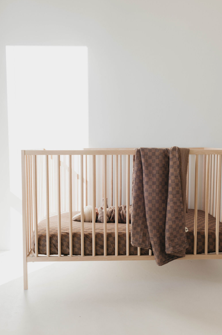 Faded Brown Checker  | Crib Sheet