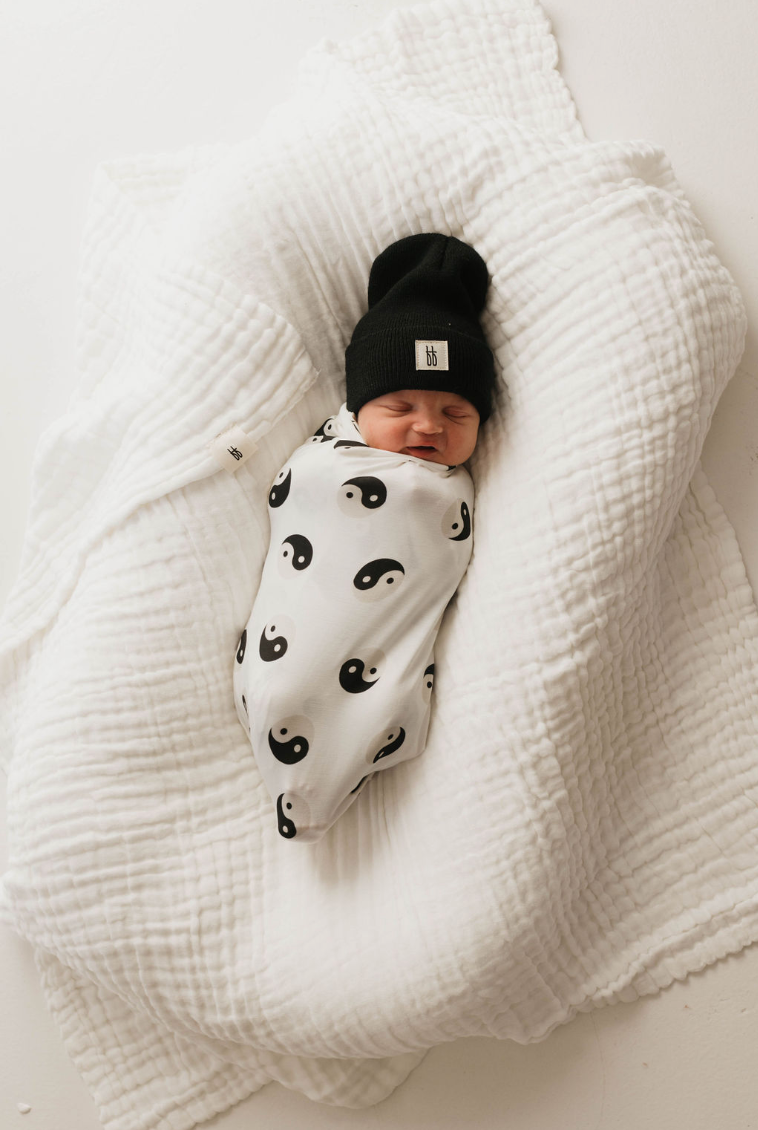 Bamboo Infant Swaddle | Black & White Yin Yang