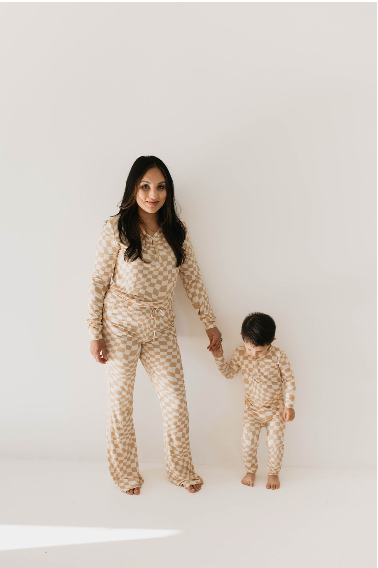 Gold Coast Wavy Checker  | Bamboo Two Piece Pajamas