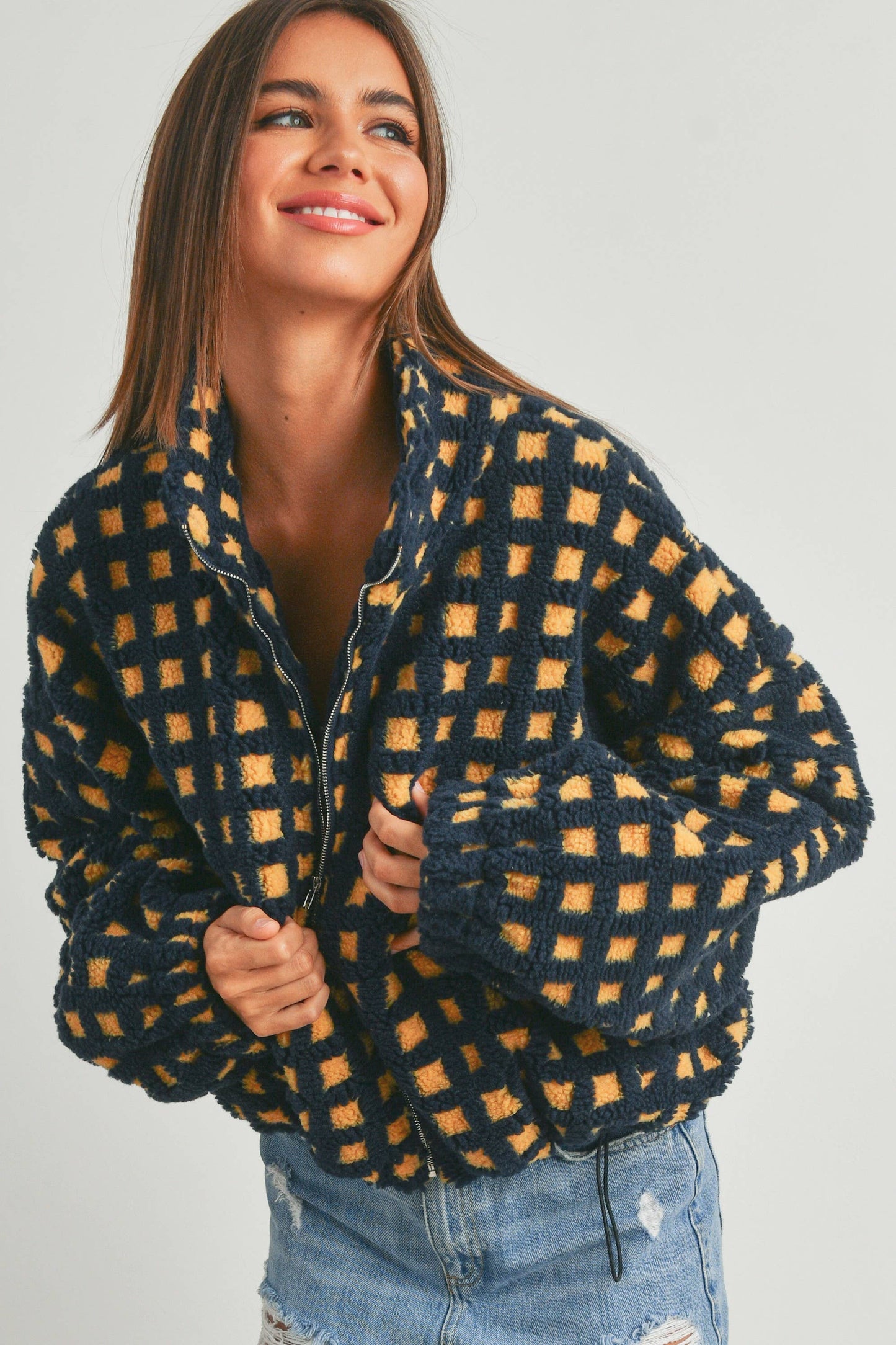 BUTTERMELON - FUZZY SHERPA JACKET - BMJ7254
