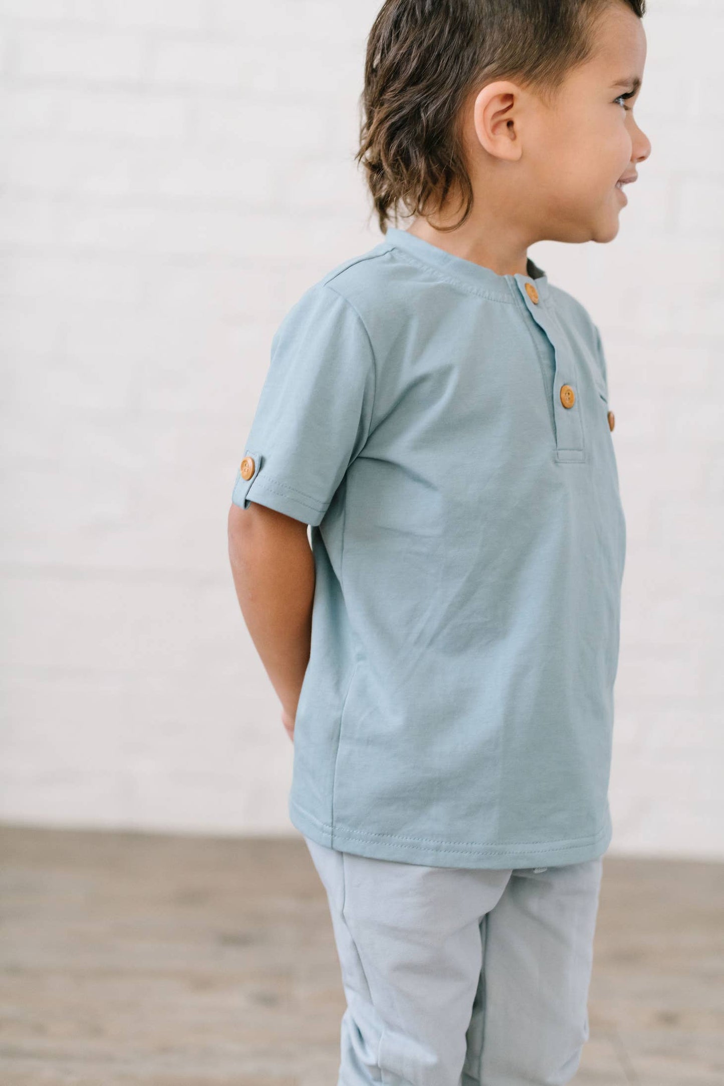 Alex Tee in Dusty Blue