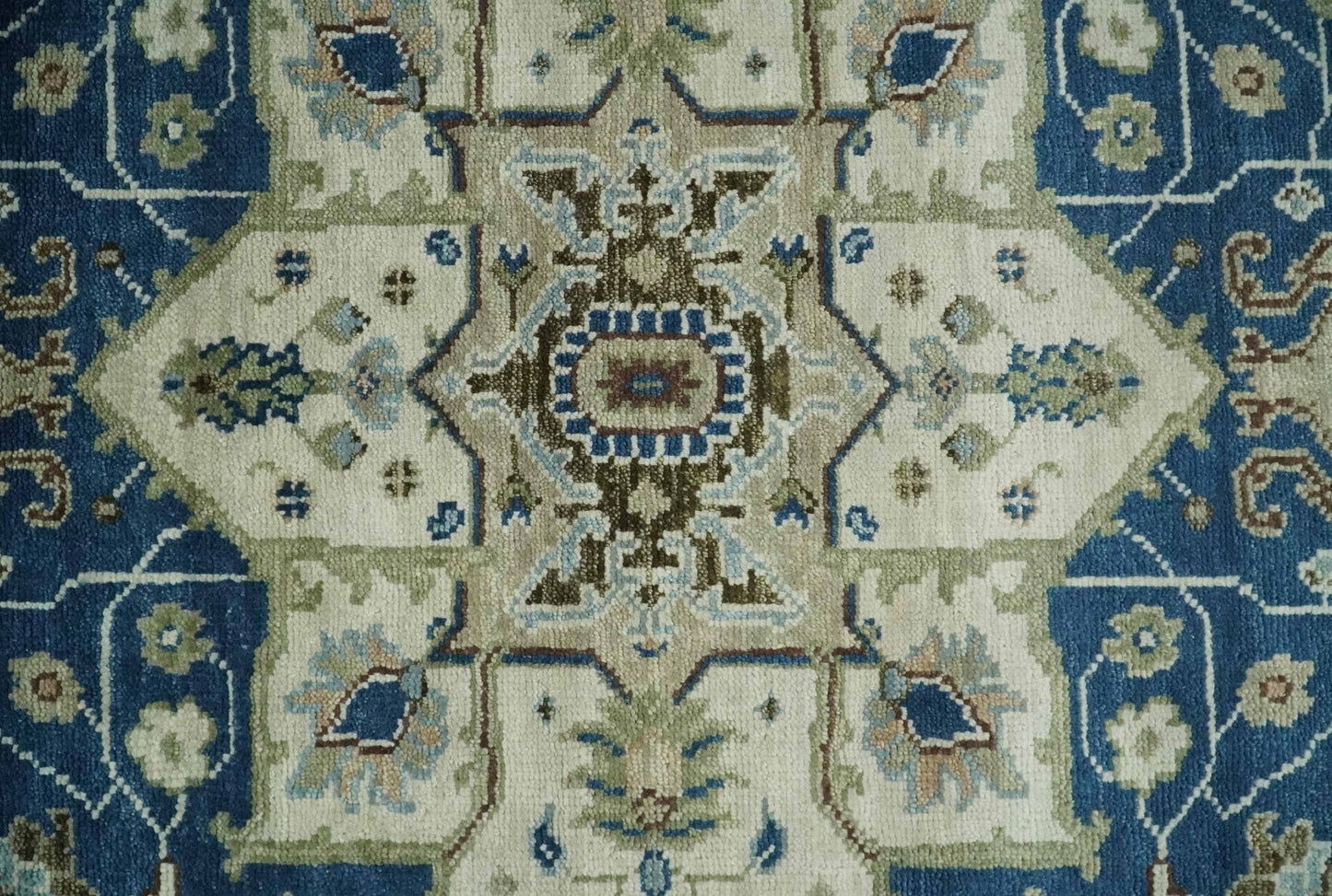 Antique look Blue, Ivory and Olive Traditional Heriz Medallion Multi Size wool Area Rug