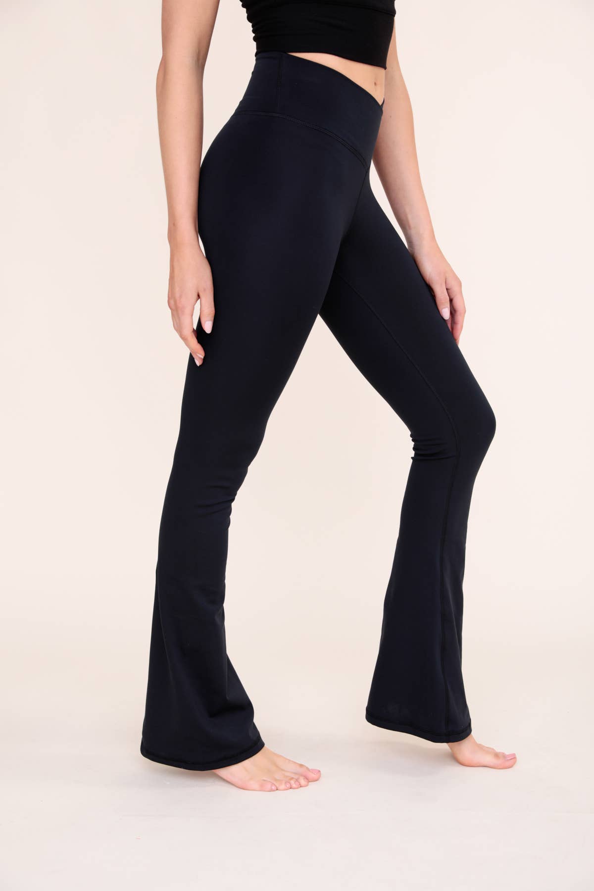 Mono B - Venice Crossover Waist Yoga Pants