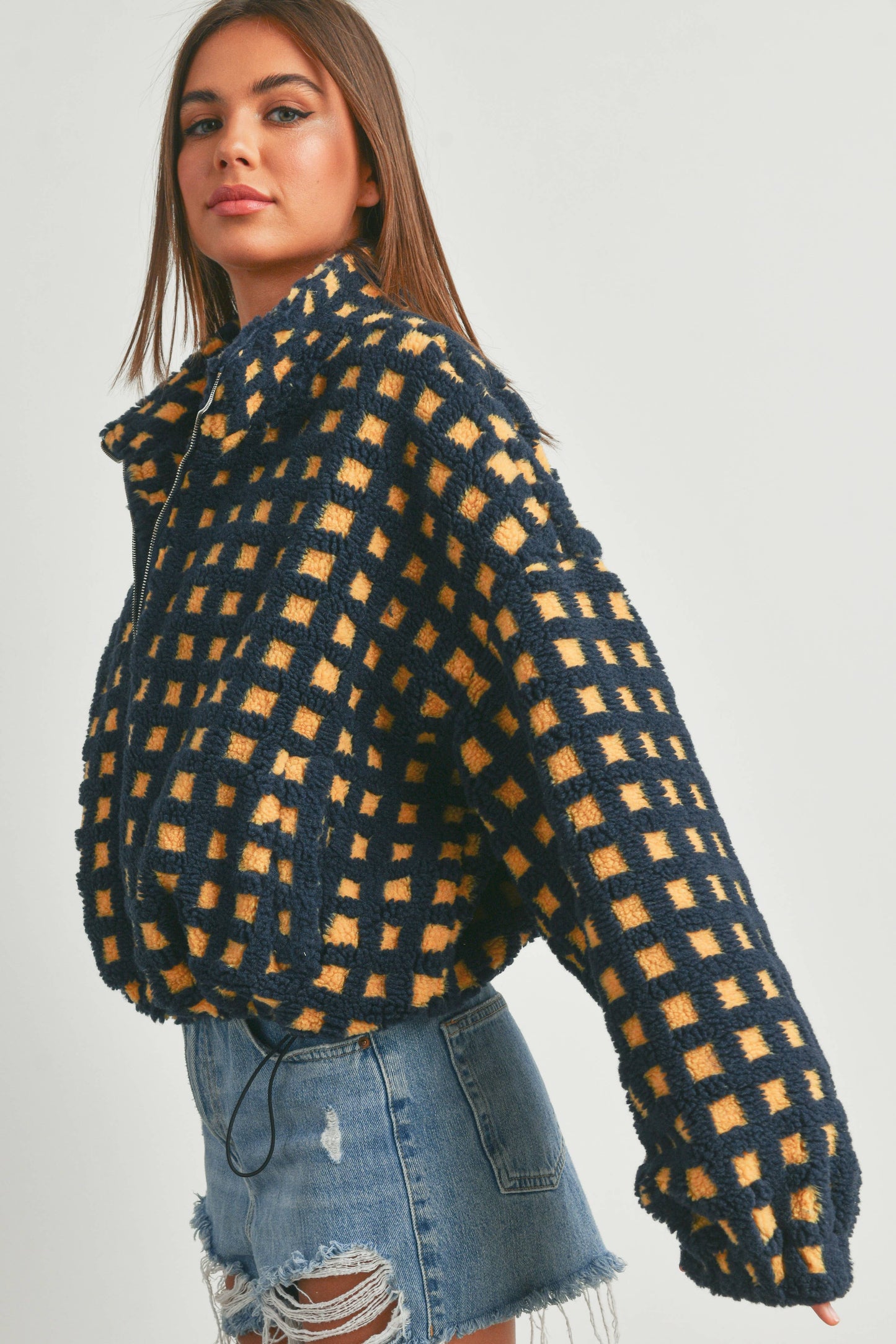BUTTERMELON - FUZZY SHERPA JACKET - BMJ7254