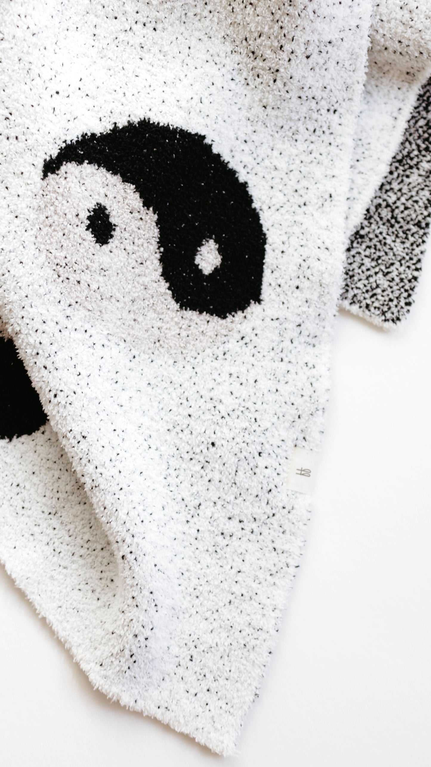 Black & White Yin Yang  | Plush Blanket