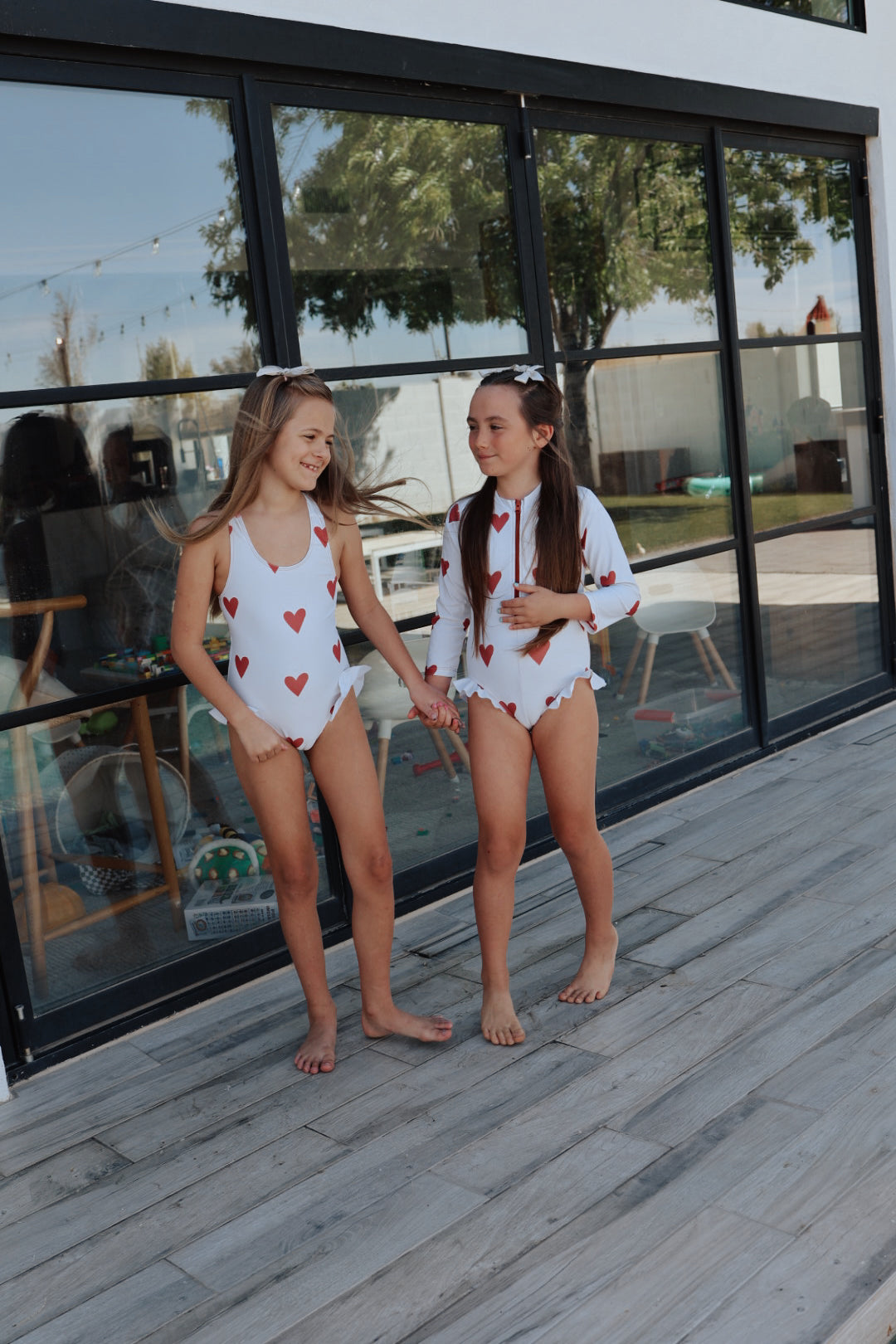 Queen of Hearts | Girl Sleeveless Swimsuit