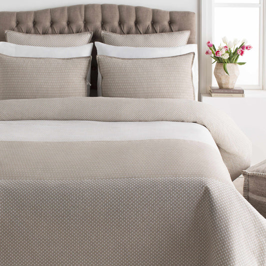 Glina Beige Bedding
