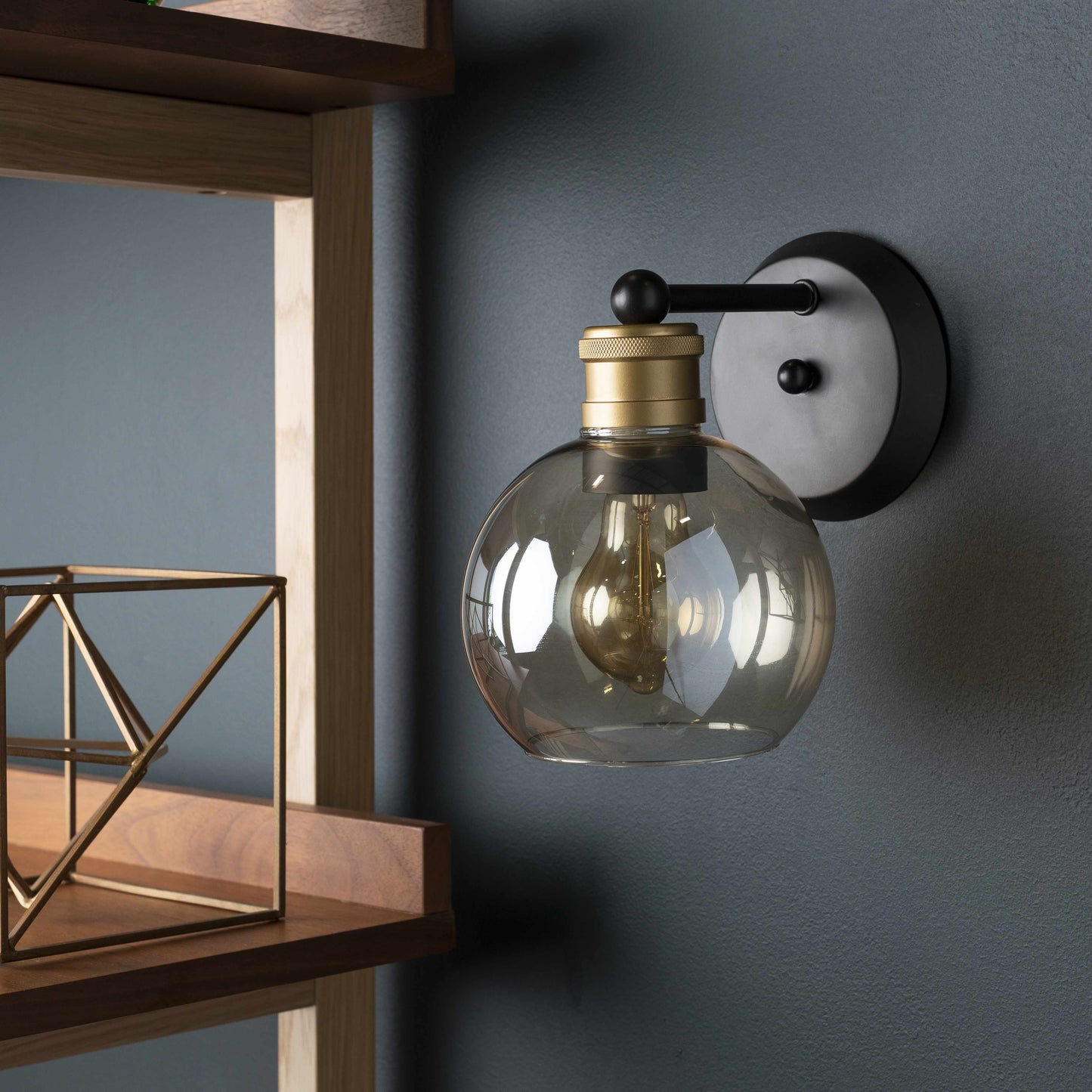 Leabrook Black Metal Wall Sconce