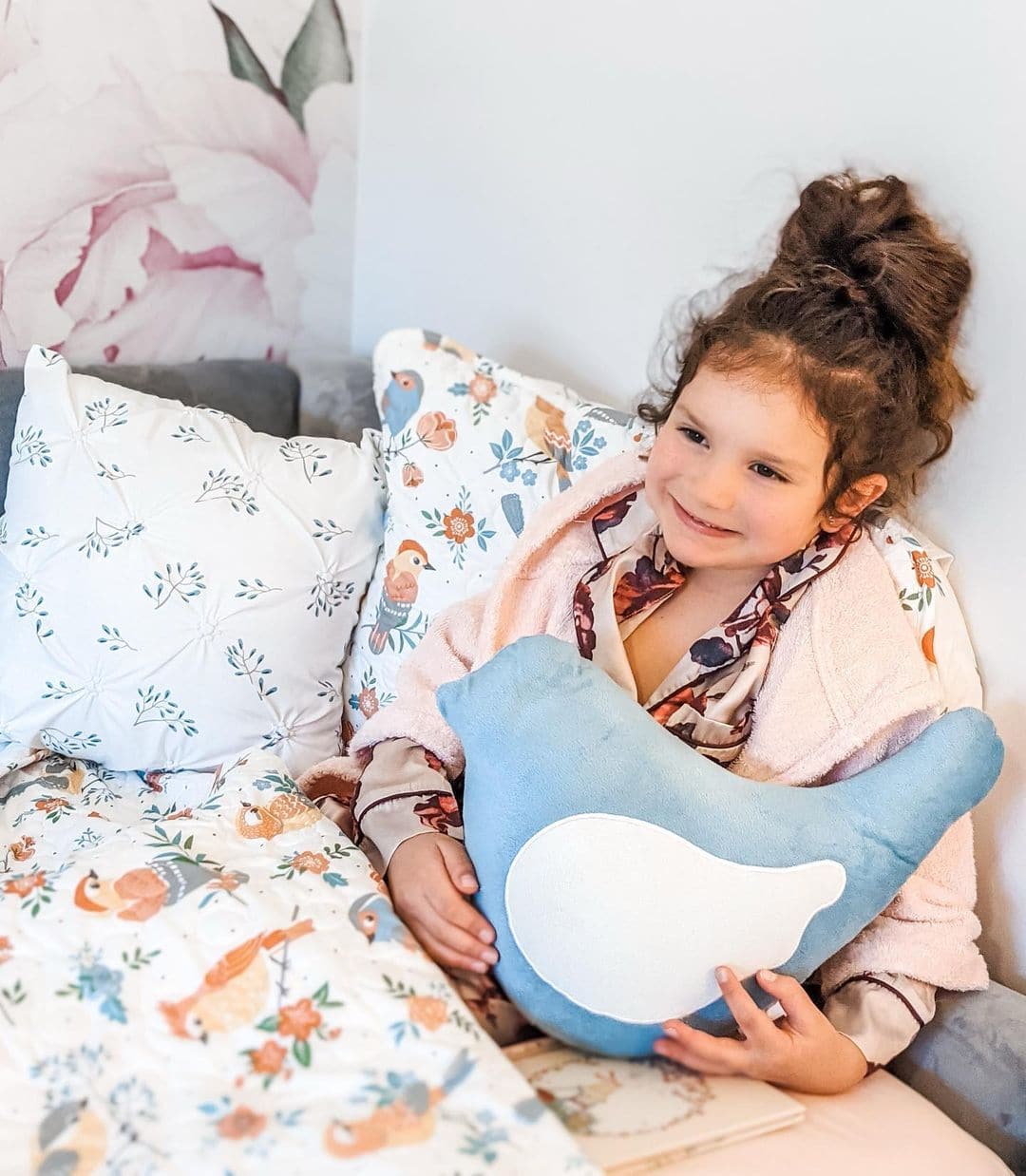 Chirpy Birds Quilt Set