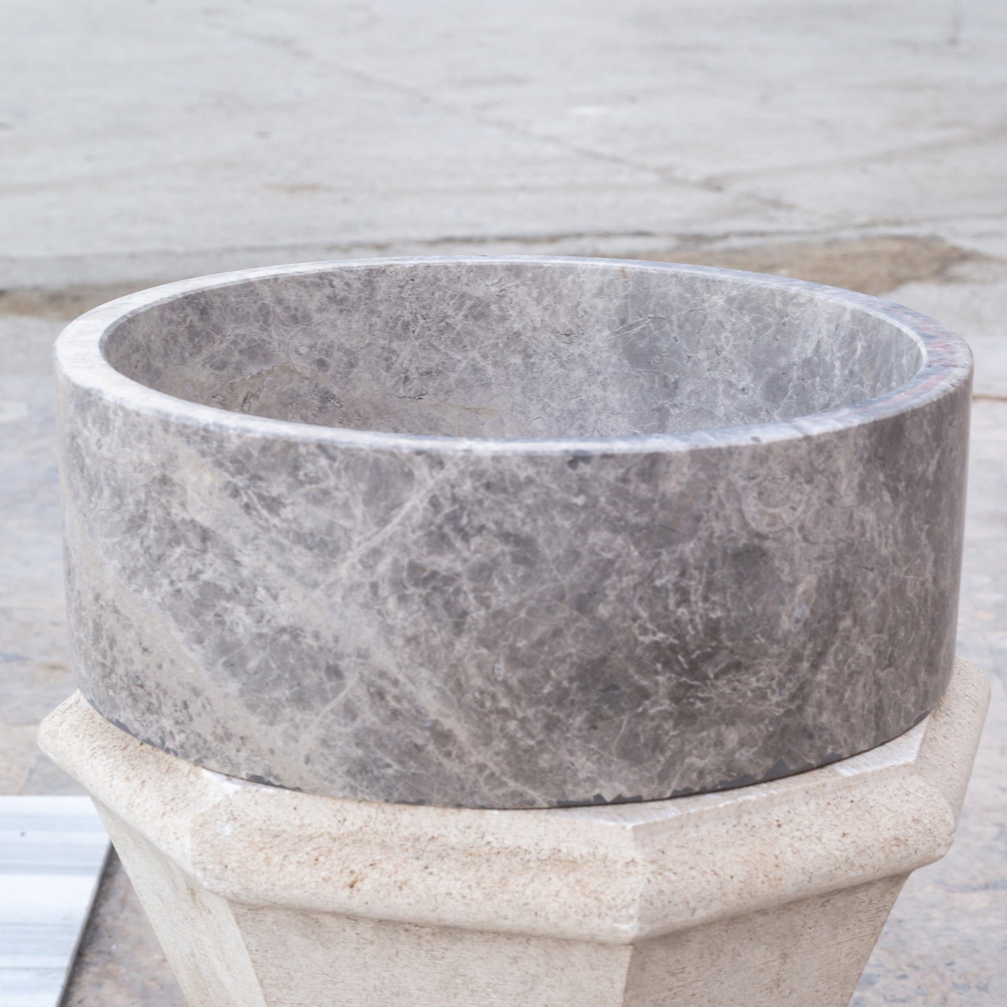 Natural Stone Tundra Grey Marble Round Vessel Sink Polished (D)16.5" (H)6"