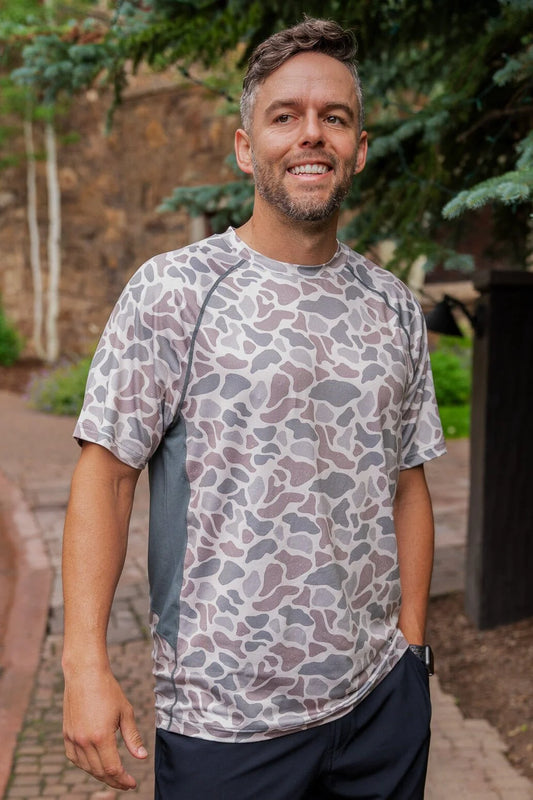 Burlebo Adult Performance Tee - SS - Classic Deer Camo