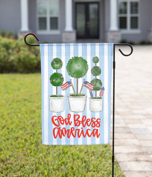 The Navy Knot - Summer Garden Flag - God Bless America